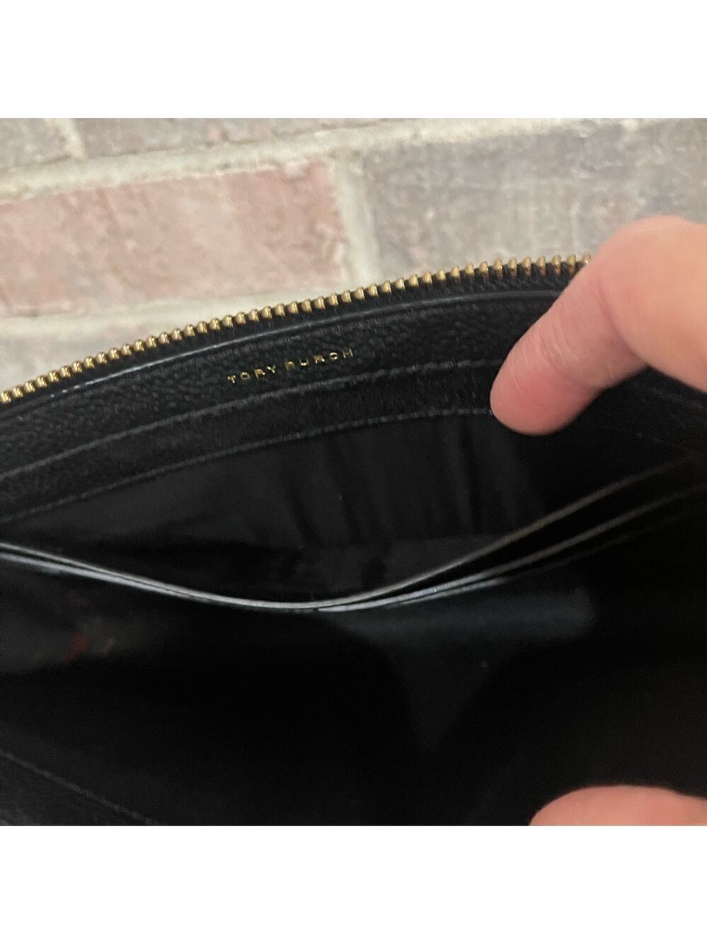 Tory Burch Black Crossbody Bag with Gold Logo - Picture 10 of 14